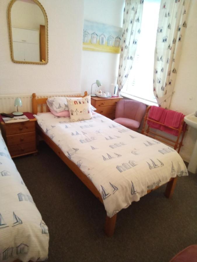 Applebys Guest House Holyhead Pokoj fotografie