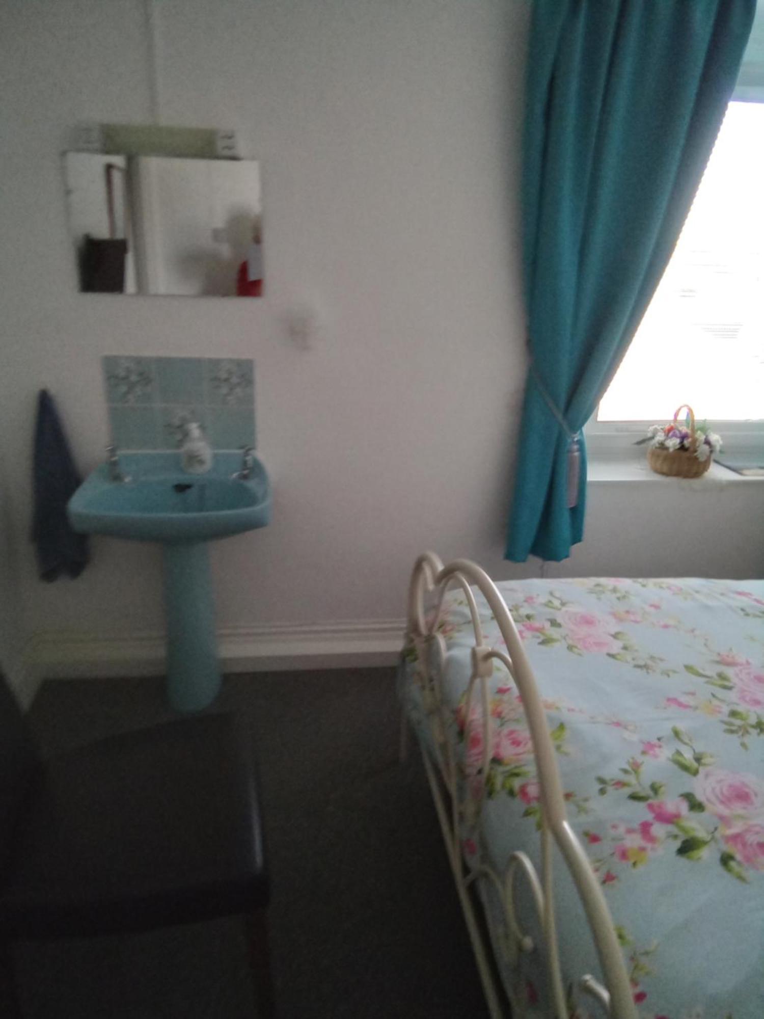 Applebys Guest House Holyhead Pokoj fotografie